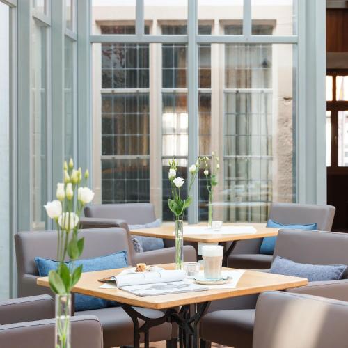 อาหารและเครื่องดื่ม, โรงแรมอาร์มินิอุส (Hotel Arminius) in บาด ซาลซูเฟลน