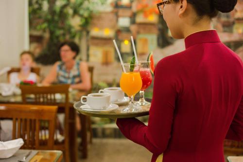 Eliana Ruby Hotel & Travel – Hanoi