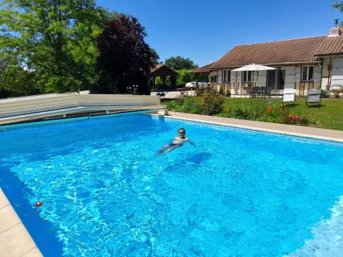 CHAMBRE D'HOTE 40 M2 tres agreable - Saint-Jean-Poutge