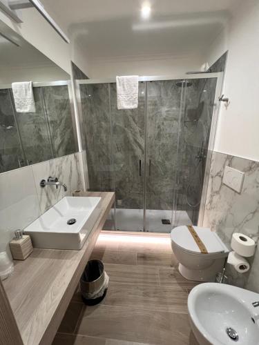 Hotel Le Petit - image 11