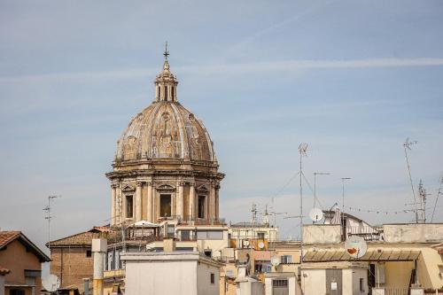 Campo de' Fiori Penthouse-Rental in Rome, Рим (фото 8)