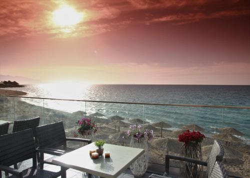 Balcony/terrace, Dedalos Beach Hotel in Arkadi