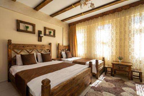 Pi Home & Apartments – Istanbul, FL