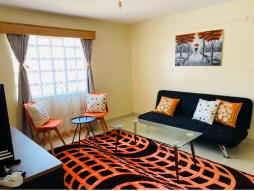 Lovely apartment near town with WiFi and parking in Meru