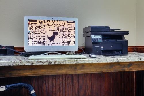 Country Inn & Suites by Radisson Savannah Gateway GA - image 11