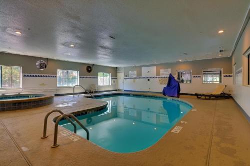 Country Inn & Suites by Radisson Savannah Gateway GA - image 12