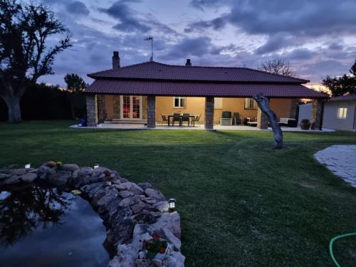  Villa Pancorbo in Velayos