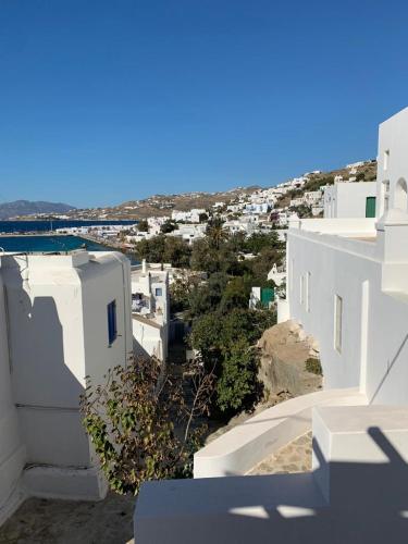 Sandy's House-Mykonos Town by Dival Properties in Mikona