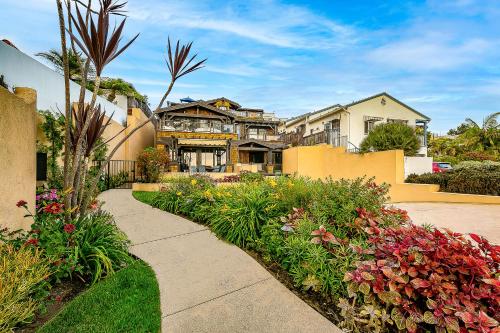Cliff View II in Laguna Beach, USA