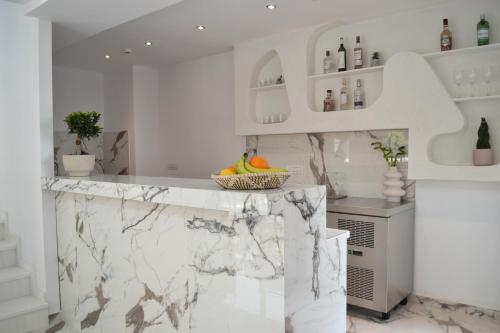 IADES suites 2