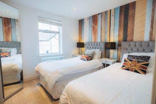 Beautiful Central Family Apartment for 6 - image 4