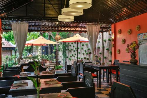 352639625 Home Indochine D'angkor Hotel