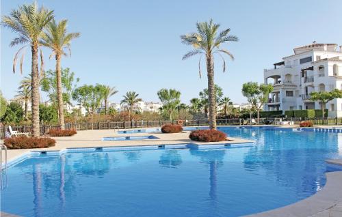  Lovely Apartment In Roldan With Kitchen, Ferienwohnung in Roldán