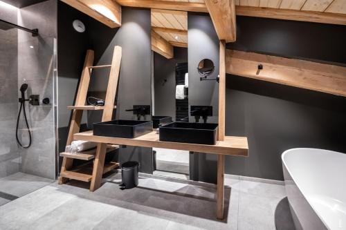 Chalet Hotel Le Collet - image 9