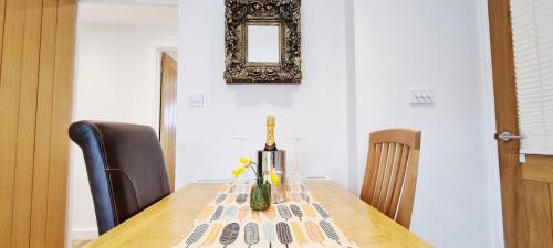 Marthys Bed & Breakfast - image 2