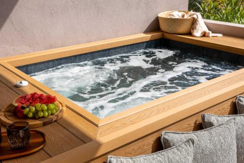 Swimming pool, Skiathos Avaton Suites & Villas, Philian Hotels and Resorts in Skiathos Island