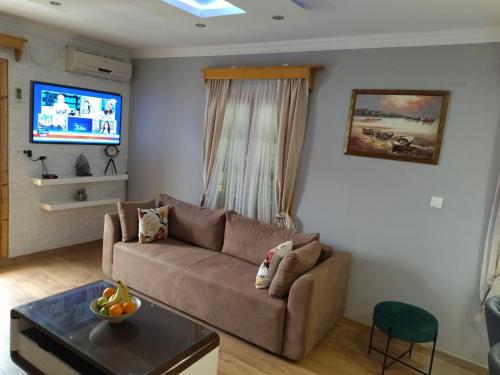 Apartment image 8