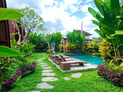 Pondok Naya Room Type - Bungalow with Garden View