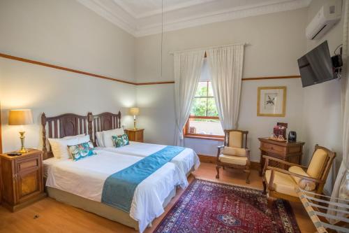 Montagu Country Hotel Room Type - Luxury Victorian Twin