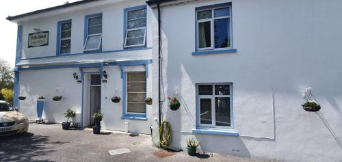 Tor Dean Guest House - image 7