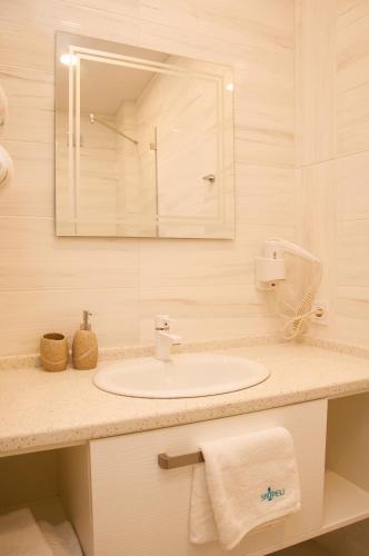 Design Hotel Skopeli - image 2