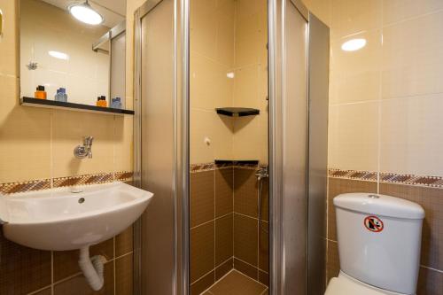 Pi Home & Apartments – Istanbul, FL