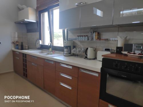  Village Loft Apartment in Arónion