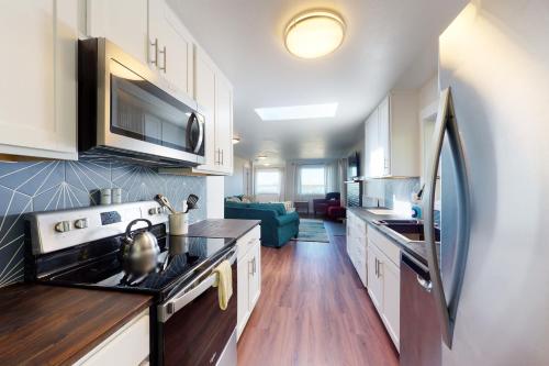 Alsea Sands in والدبورت