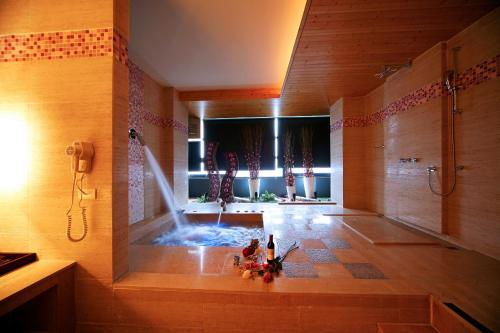 衛浴, 風緻主題精品汽車旅館 (Fongchih Motel) in 大里區