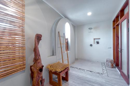 352779329 El Tropico Boutique Hotel