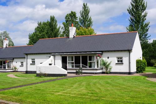 Brown Trout Golf & Country Inn - image 13