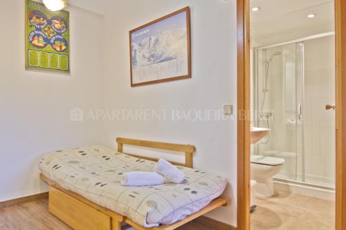 Studio (3 Adults) with Parking