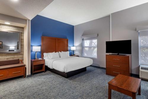 Comfort Suites near Birkdale Village - Huntersville - Hotel