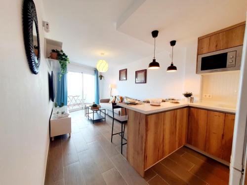 One-Bedroom Apartment image 5