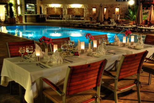 Lvzz Hotel