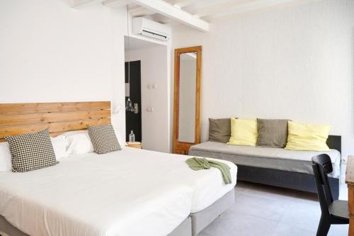 Eco Boutique Hostal Grau - image 11