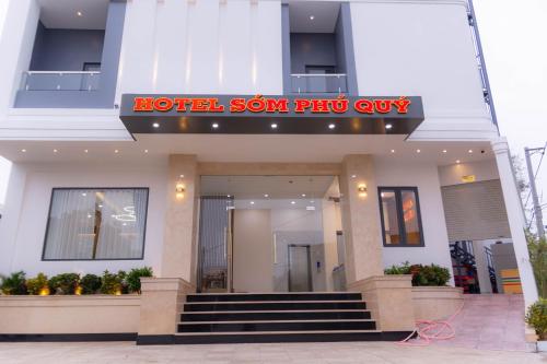 Khách sạn Sớm Phú Quý - Ninh Thuận - 출입구