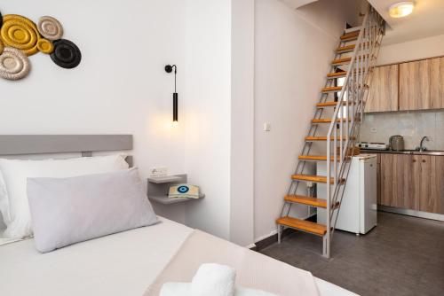 Marina's Studios - image 10