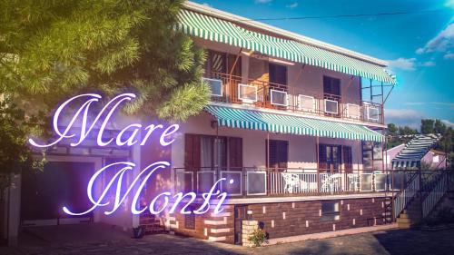  Apartments and Rooms Mare-Monti, Pension in Starigrad-Paklenica