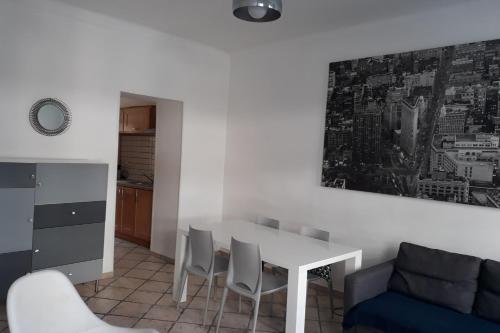 Spacious Appartment Wifi Next To The Port, Nice (fotografie 3)