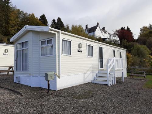 3 bedrooms, 5 beds