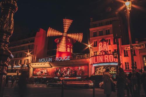 Avalon Hotel - Gare Du Nord Paris