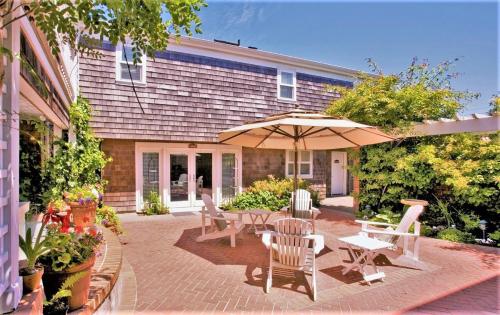 Cannon Beach Hotel Collection - image 11