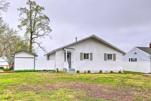 Waterfront Cottage with Private Beach and Deck!