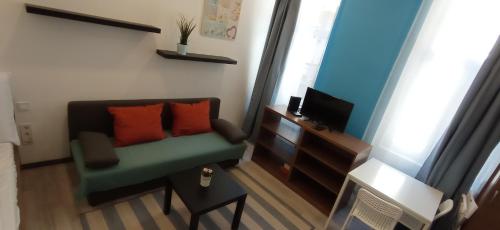 Osvat Apartments - image 14