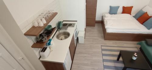 Osvat Apartments - image 9