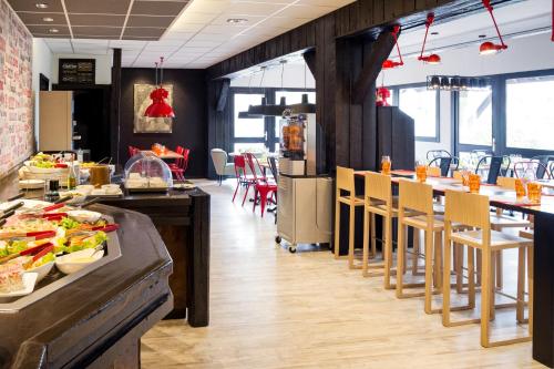 Étterem, ibis Styles Chartres in Le Coudray