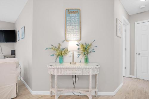 St. Martin Beachwalk Villas 122 by Real Joy - image 2