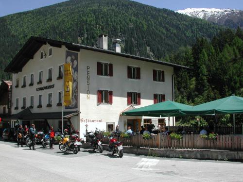  Gomagoierhof, Pension in Stilfs bei Gebirgspass Stilfser Joch