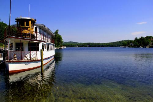 Sunapee Lake Lodge - image 10